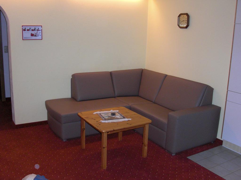 Hotel-Pension Flora ザールバッハ・ヒンターグレム 部屋 写真